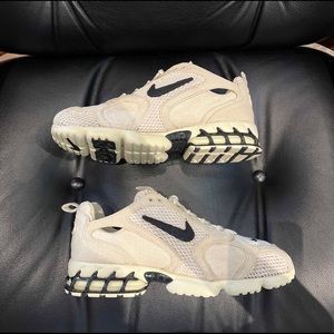 Nike Stüssy Spiridon Caged 2 Fossil